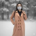 শীতের শীর্ষ চাহিদার সুপার হিট অত্যান্ত স্টাইলিস্ট লেডিস উইন্টার ওবারকোট - Image 4